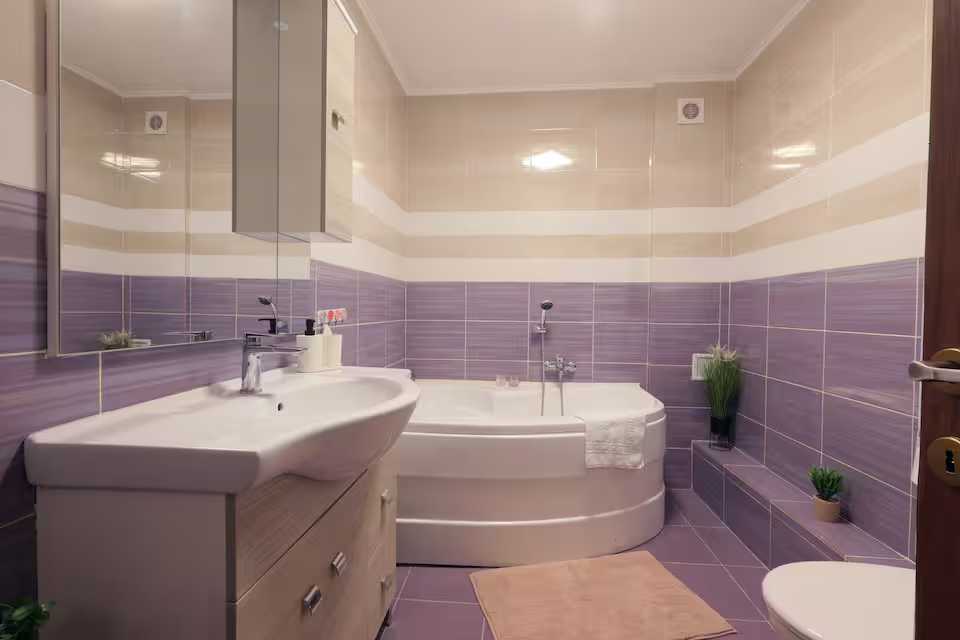 Apartament Mid Velvet – Parcare privată – Check-in independent