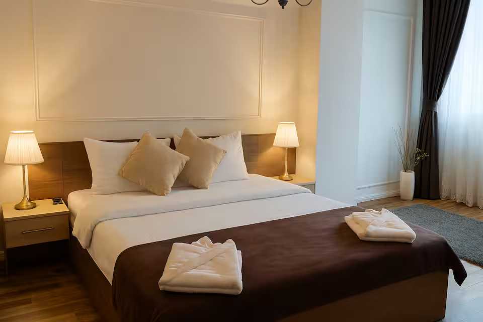Apartament Mid Velvet – Parcare privată – Check-in independent